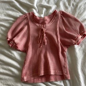 Free People pink puff sleeve top!